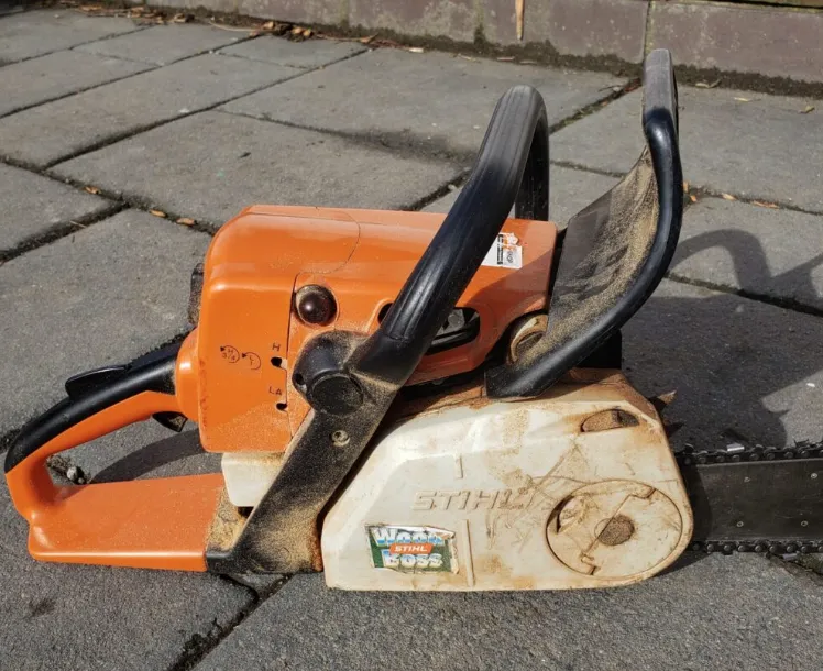 Stihl MS 230